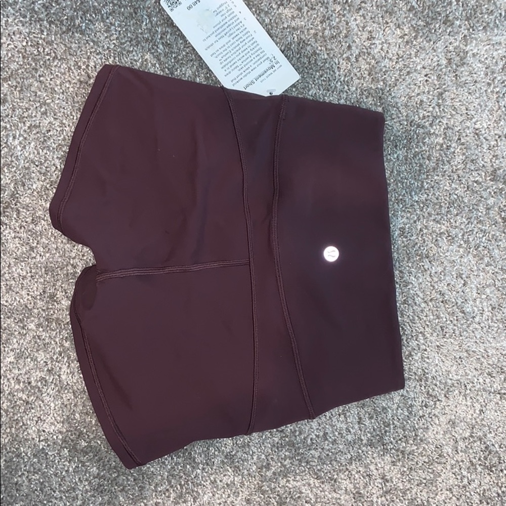 Lululemon In Movement Short 2.5” - Picture 1 of 3